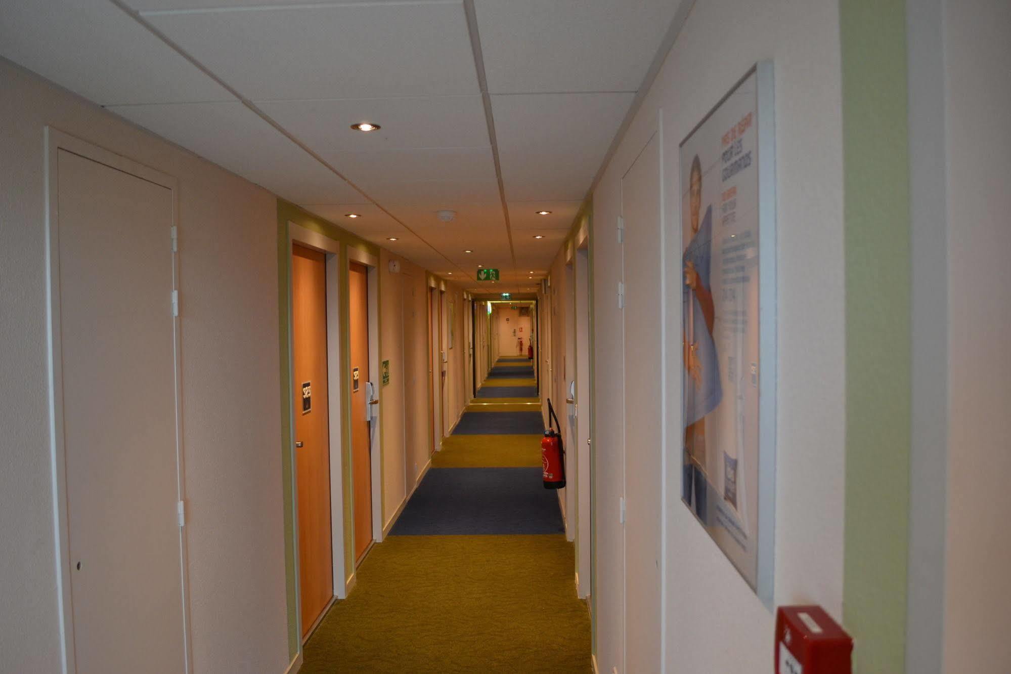 Ibis Budget Paris Porte De Vanves Exterior photo