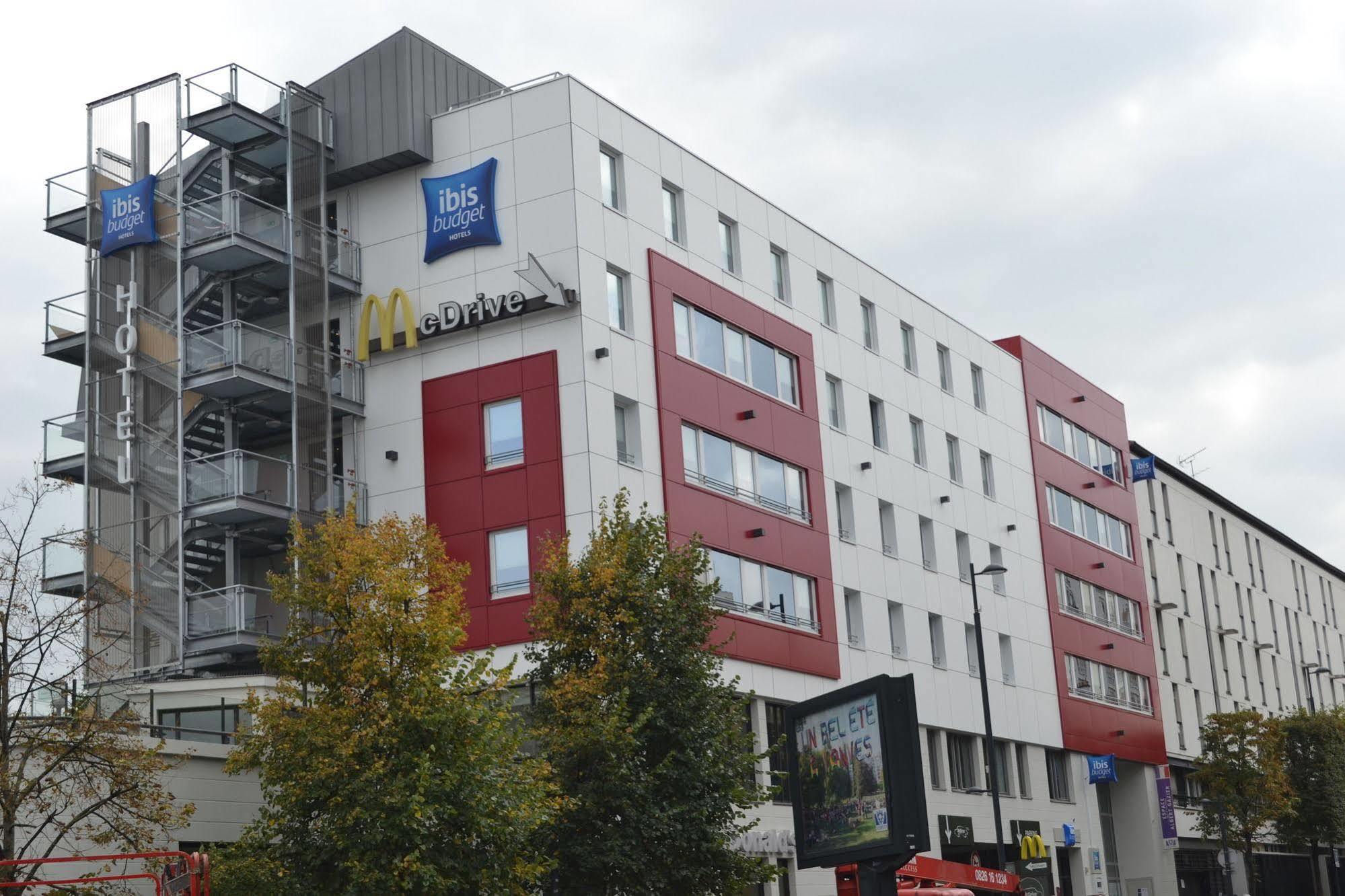Ibis Budget Paris Porte De Vanves Exterior photo